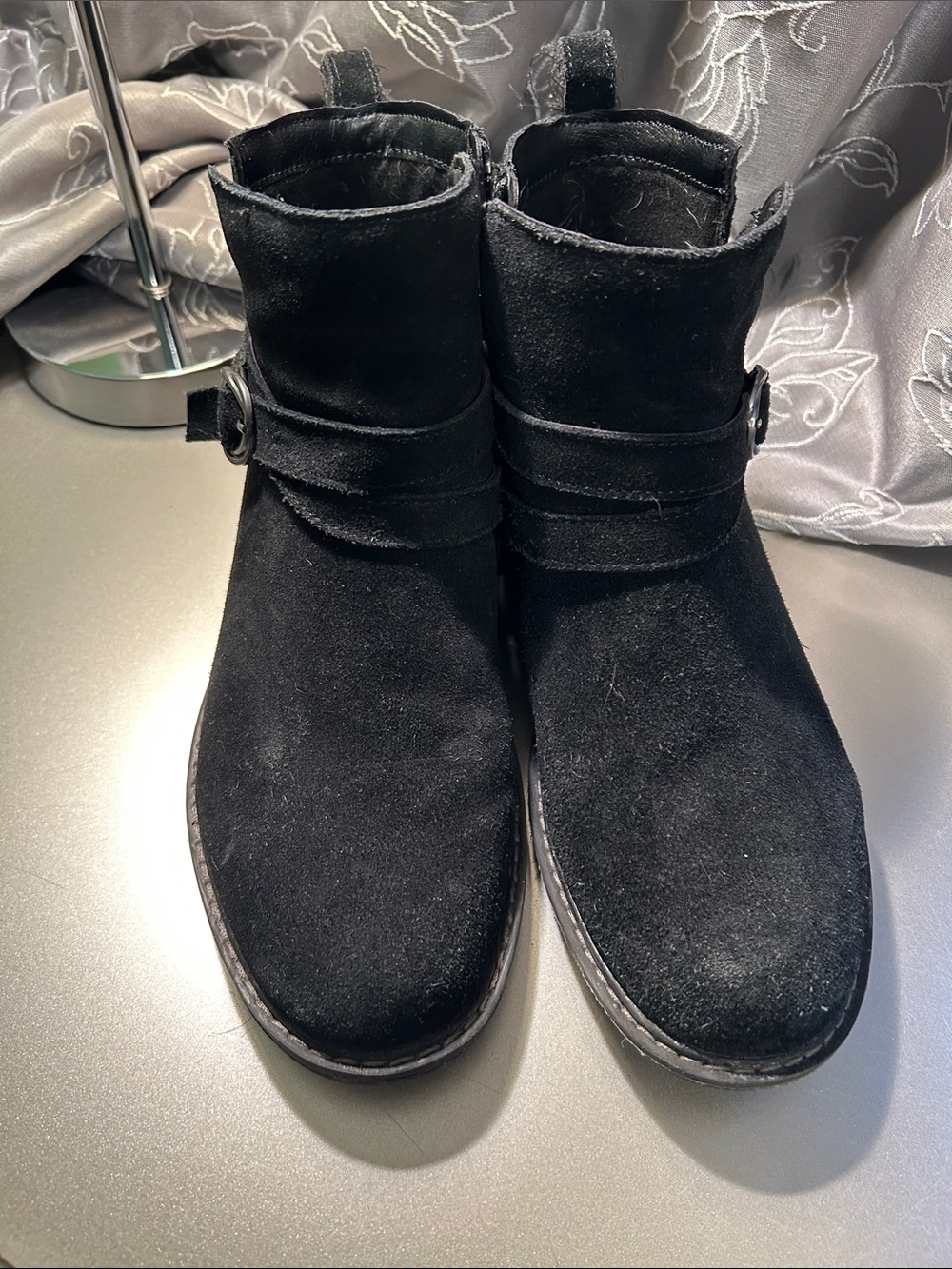 Skechers Women's Black Suede Ankle Booties with Decorative Ring - Picture 2 of 9